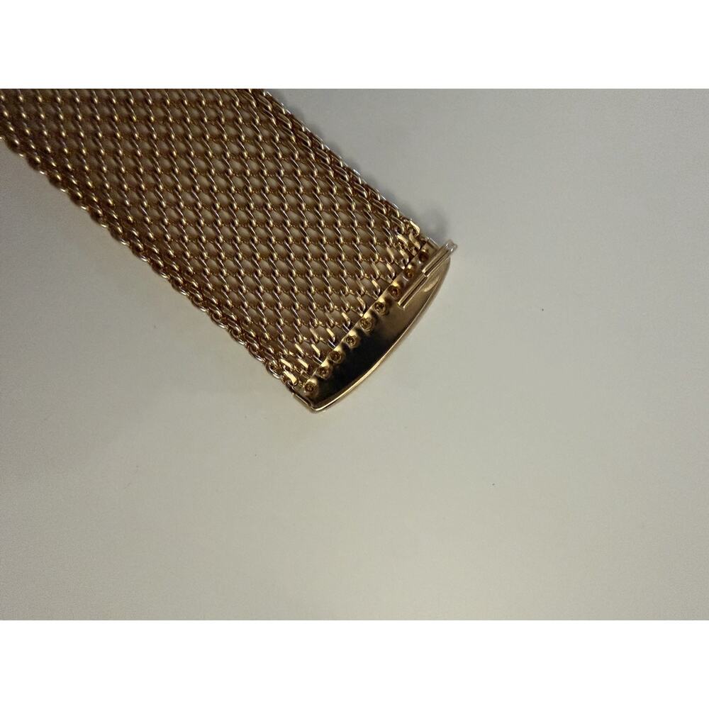 Signed Vintage Sarah Cov Gold Mesh Adjustable Belt with Buckle - Picture 5 of 5